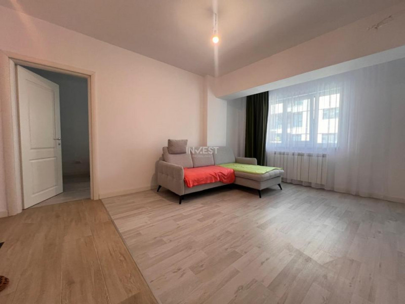 Apartament 3 Camere-etaj intermediar-Tătărași