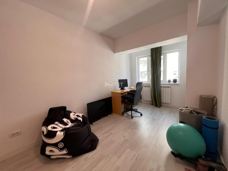 Apartament 3 Camere-etaj intermediar-Tătărași