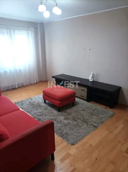 Apartament 3 camere decomandat - zona Nicolina - prima statie - Lidl 