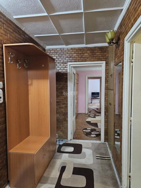Apartament 3 camere-Podu Ros-etaj 1-67 mp