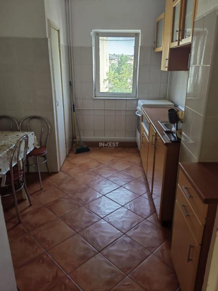 Apartament 4 camere-Etaj 3-Zona Dacia