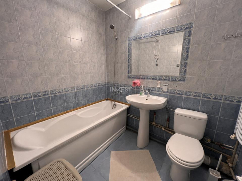 Apartament 1 camera decomandat-etaj 1- Oancea