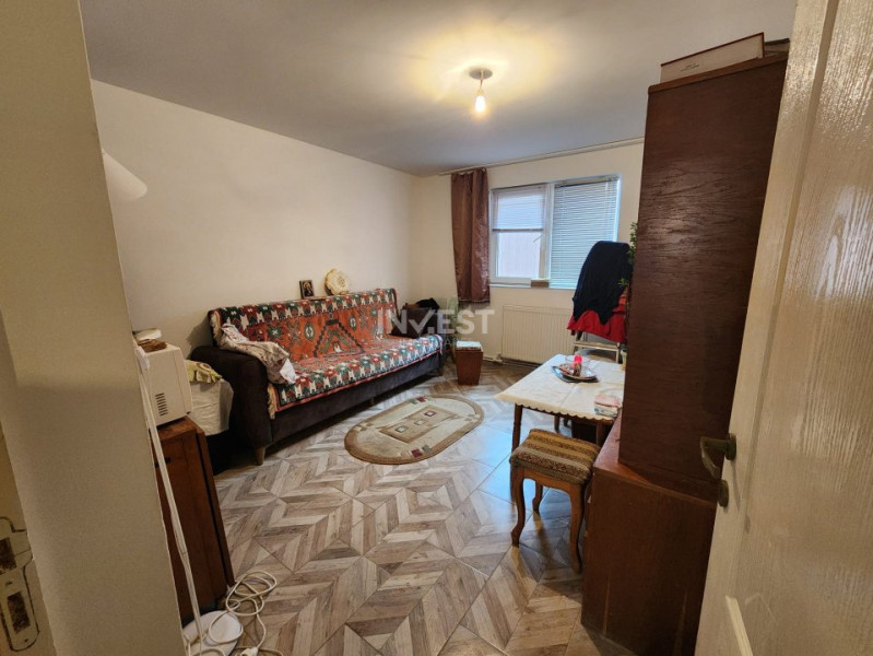CASA 3 CAMERE , POSIBILITATE SCHIMB CU APARTAMENT 2 CAMERE