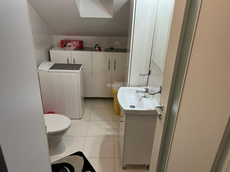 Centru Civic-apartament cu 3 camere Bloc Nou