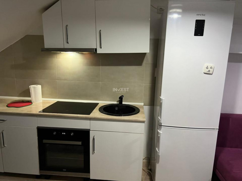 Centru Civic-apartament cu 3 camere Bloc Nou