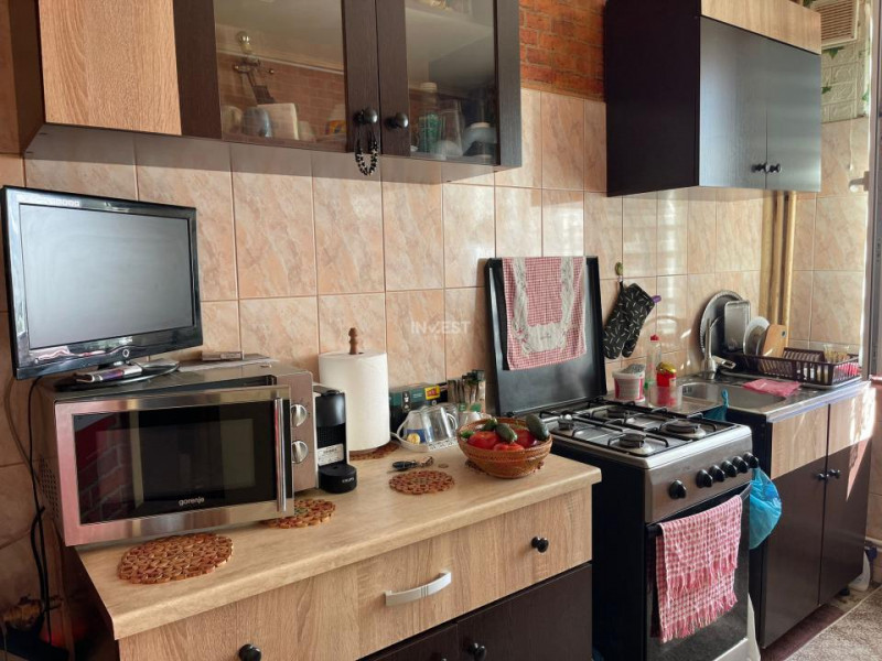 Apartament 3 camere, decomandat, zona Gara - BRD, Iasi