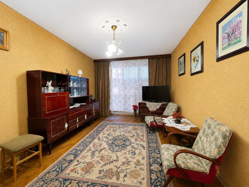 Apartament 3 camere, decomandat, zona Gara - BRD, Iasi