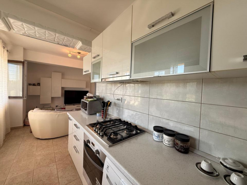 Apartament modern cu 2 camere - 50 MP - garaj privat și boxă - Nicolina CUG