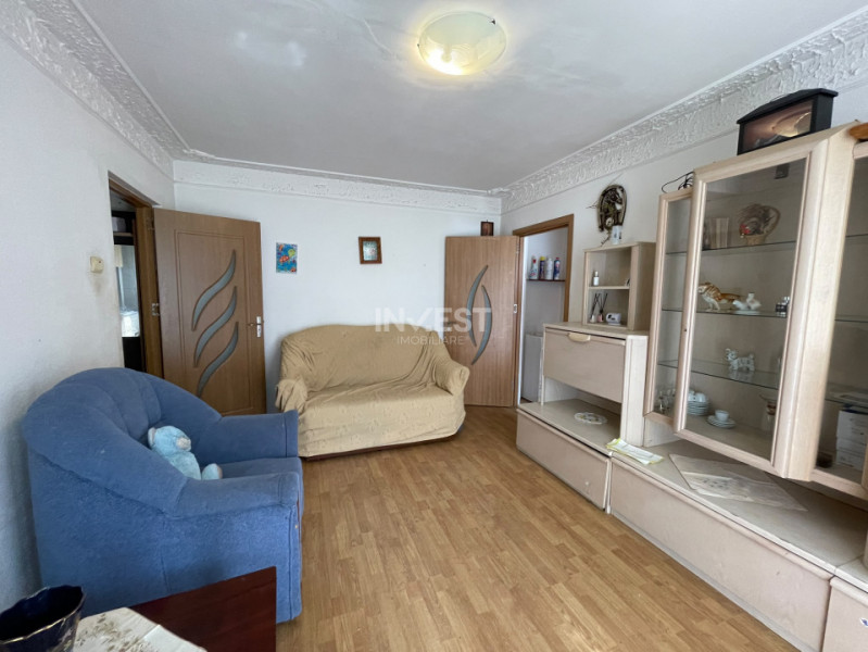 Apartament de vanzare 3 camere, zona Pacurari - Munca Invalizilor, Iasi
