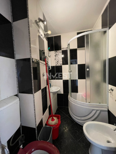 Apartament de vanzare 3 camere, zona Pacurari - Munca Invalizilor, Iasi