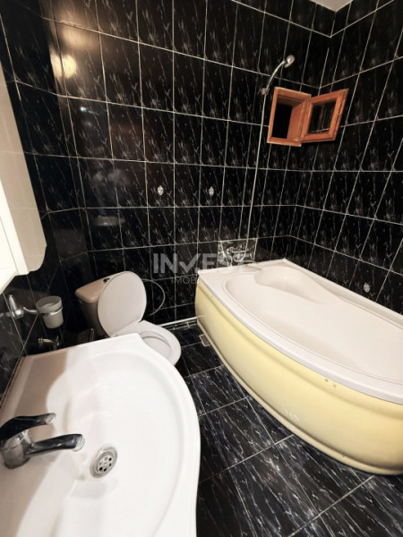 Apartament cu 3 camere decomandat 74 MP Lidl Nicolina