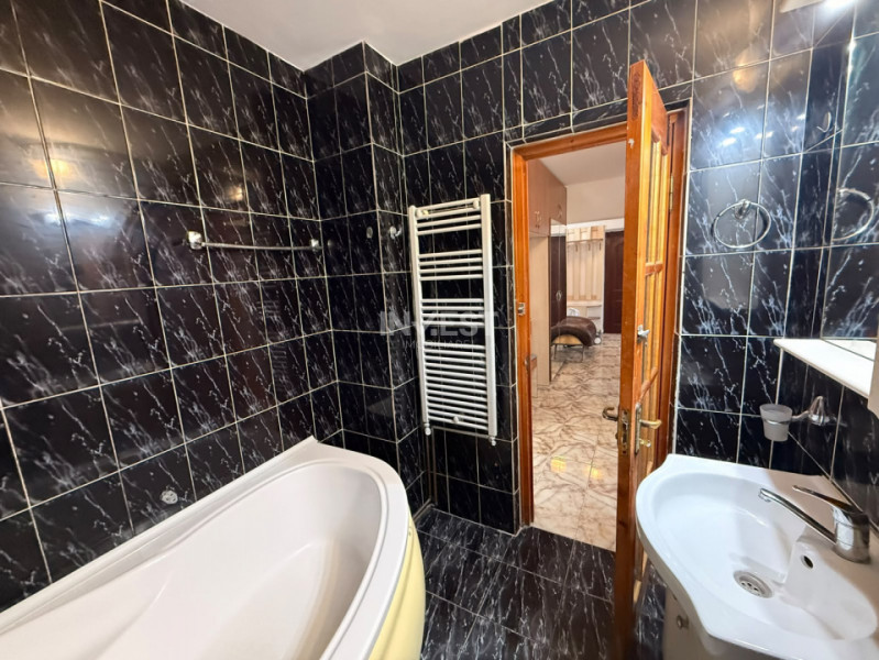 Apartament cu 3 camere decomandat 74 MP Lidl Nicolina