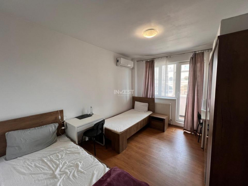 Apartament 4 camere, 2 băi, etaj 1, Tătărași