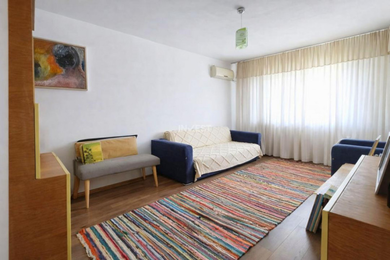Apartament 3 camere spațios - 70 MP - 2 băi, balcon și pod – Frumoasa