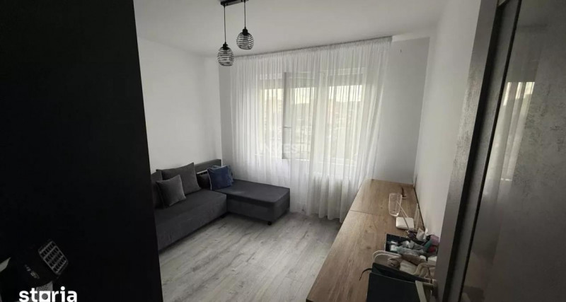 3 camere-Renovate-Alexandru cel bun-Restaurant Rita