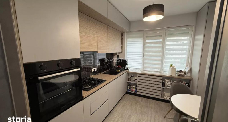 3 camere-Renovate-Alexandru cel bun-Restaurant Rita