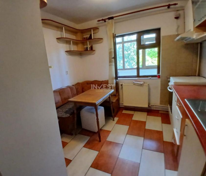 Apartament 3 camere de inchiriat Piata CUG