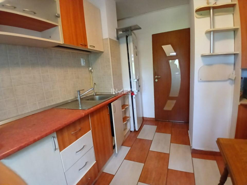 Apartament 3 camere de inchiriat Piata CUG