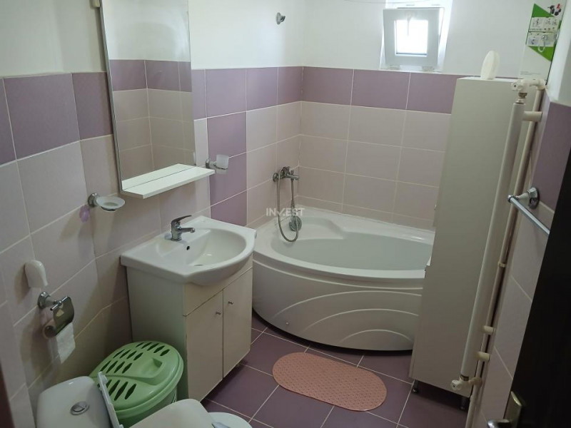 Apartament 2 camera de inchiriat zona Nicolina
