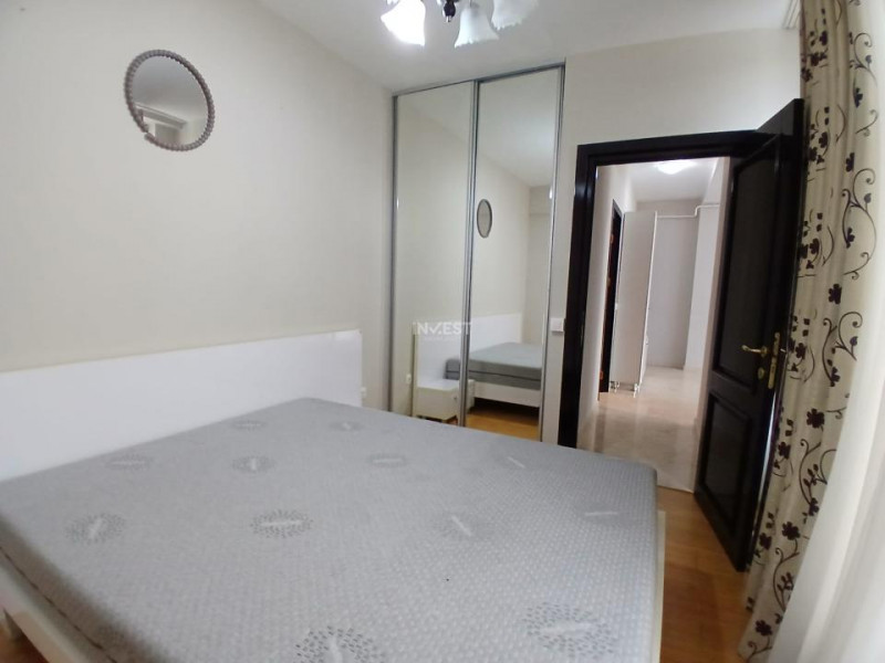 Apartament 3 camere cu terasă în Copou
