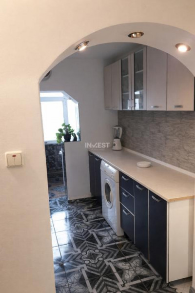 Apartament cu 3 camere decomandat 72MP în Nicolina-CUG