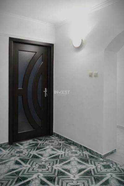 Apartament cu 3 camere decomandat 72MP în Nicolina-CUG