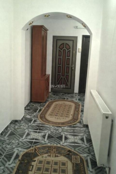 Apartament cu 3 camere decomandat 72MP în Nicolina-CUG