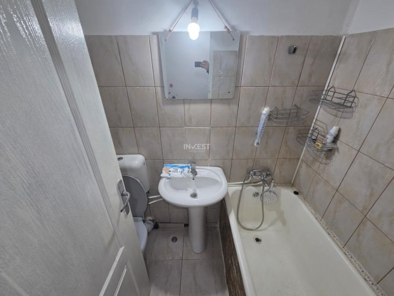 Apartament de 2 camere-etaj 2-Alexandru cel Bun