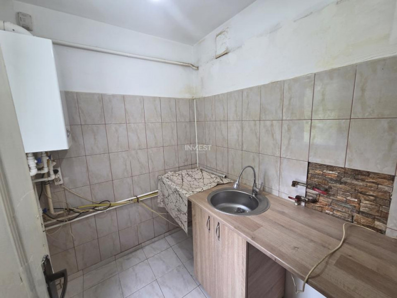 Apartament de 2 camere-etaj 2-Alexandru cel Bun