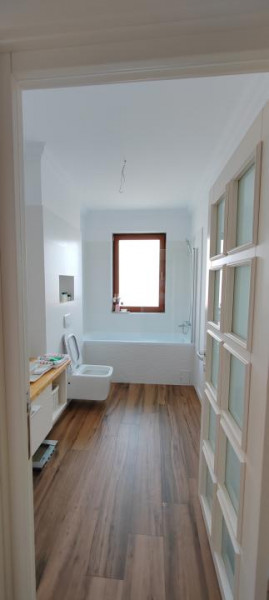 3 CAMERE 2 BAI MOBILAT+ UTILAT 76MP POPAS PACURARI, IASI