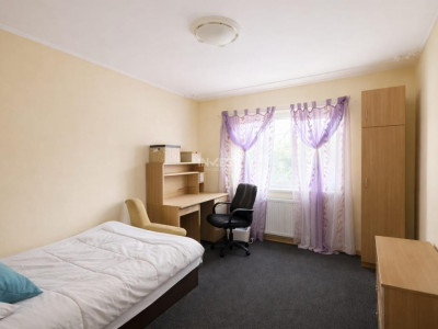 Apartament 3 Camere - 2 Bai - 75 MP - zona Nicolina 2