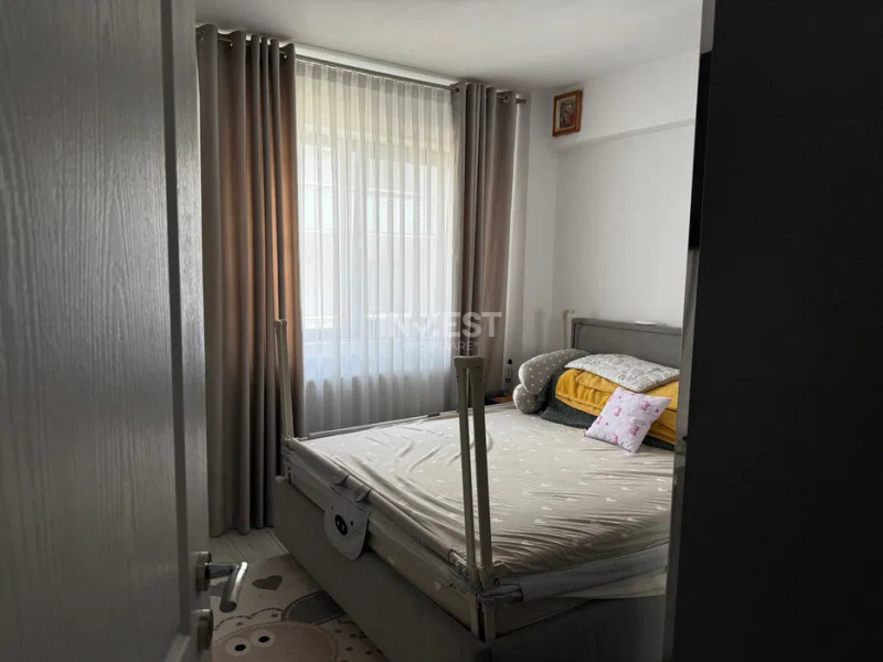APARTAMENT CU 2 CAMERE DECOMANDAT, ETAJ 2, CAPAT CUG