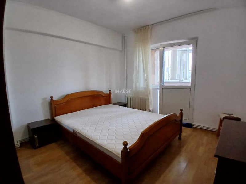 Apartament 3 camere decomandat în zona Gării, 2 băi, mobilat, 500 euro