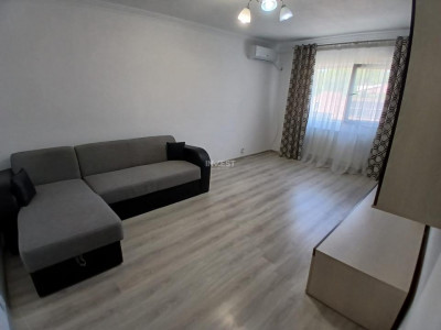 Apartament 1 camera de inchiriat zona Podu de Fier
