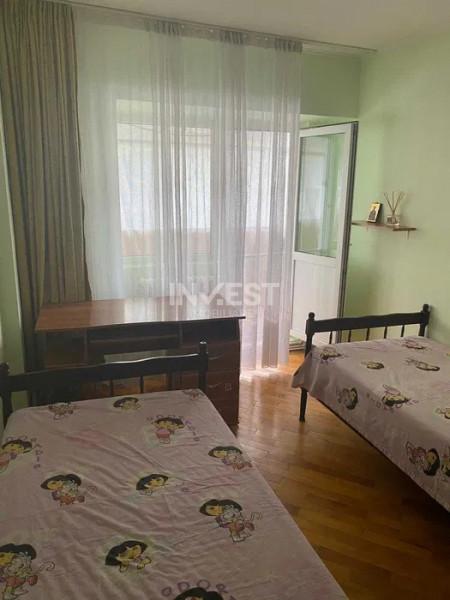 Apartament de vanzare cu 3 camere, 2 băi zona Pacurari- Esplanada Mimoza, Iasi