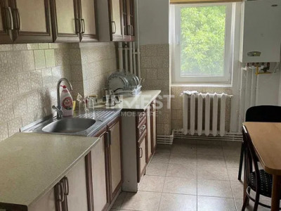 Apartament de vanzare cu 3 camere, 2 băi zona Pacurari- Esplanada Mimoza, Iasi