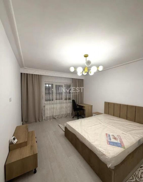 Apartament renovat de vânzare în Nicolina 1 aproape de Centru