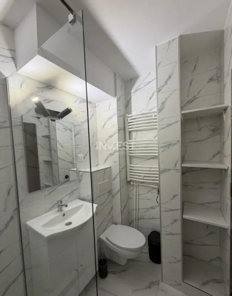 Apartament renovat de vânzare în Nicolina 1 aproape de Centru