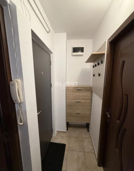 Apartament renovat de vânzare în Nicolina 1 aproape de Centru