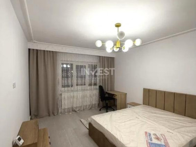 Apartament renovat de vânzare în Nicolina 1 aproape de Centru