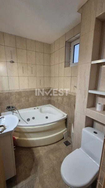 Apartament 3 camere Piata Unirii, semidecomandat, 600 euro