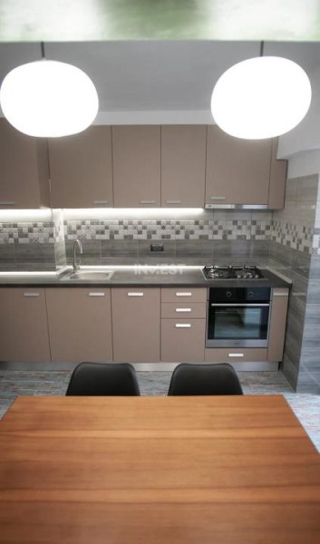 Apartament 3 Camere De Lux,  Centru Iași 750€