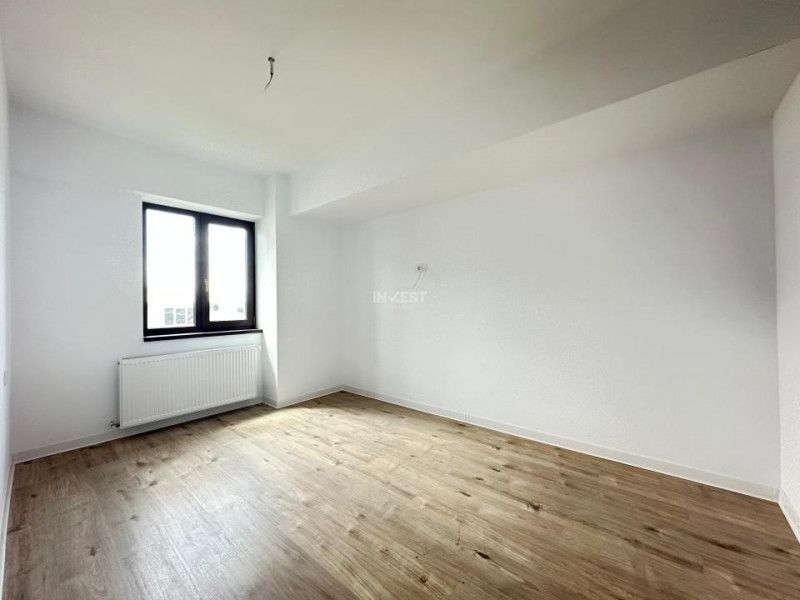 3 CAMERE CU GRADINA 82MP+BOXA+LOC PARCARE POPAS PACURARI
