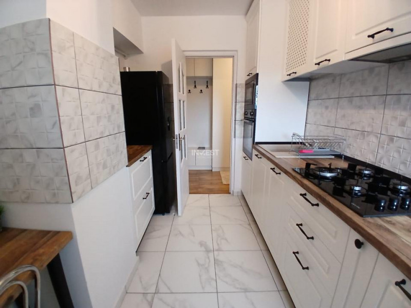Garsonieră spațioasă de închiriat în zona Gară, 490 €