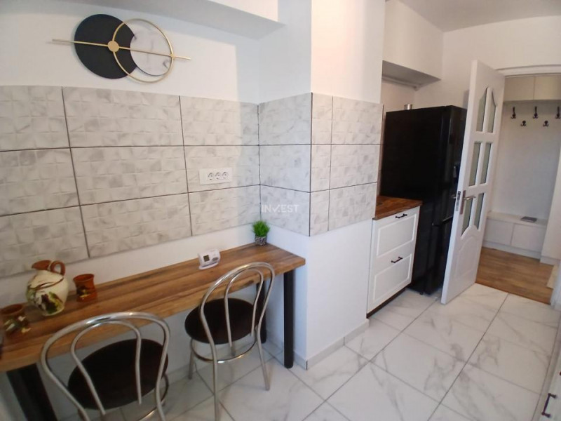 Garsonieră spațioasă de închiriat în zona Gară, 490 €