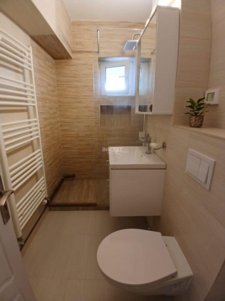 Garsonieră spațioasă de închiriat în zona Gară, 490 €