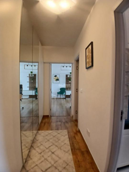 Garsonieră spațioasă de închiriat în zona Gară, 490 €
