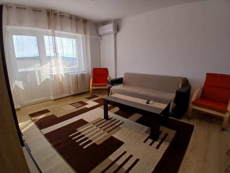 Apartament cu 2 camere de închiriat, zona Gară, 475 €