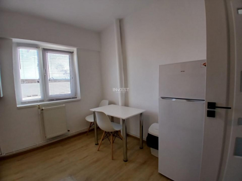 Apartament cu 2 camere de închiriat, zona Gară, 475 €