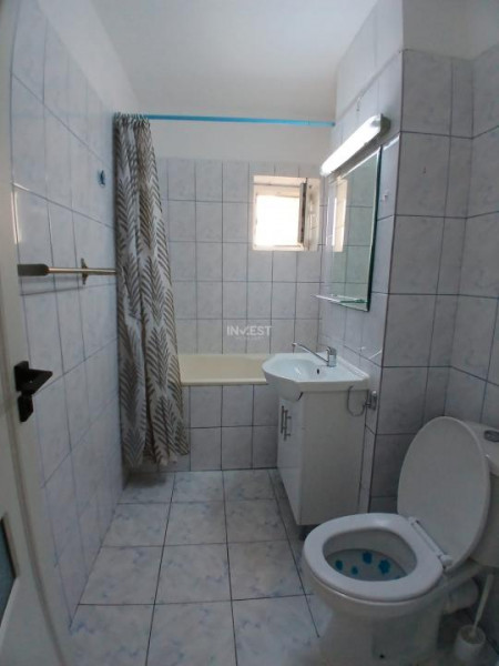 Apartament cu 2 camere de închiriat, zona Gară, 475 €